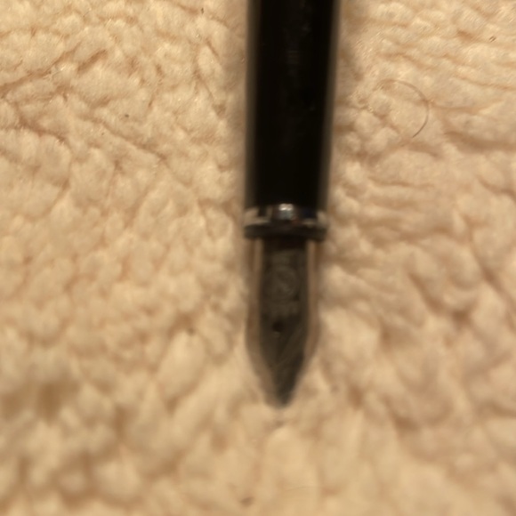 Mt Blanc Meisterstuck 18k Gold Nib Fountain Pen - Picture 4 of 9